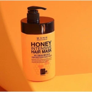 Daeng Gi Meo Ri Honey Intensive Hair Mask